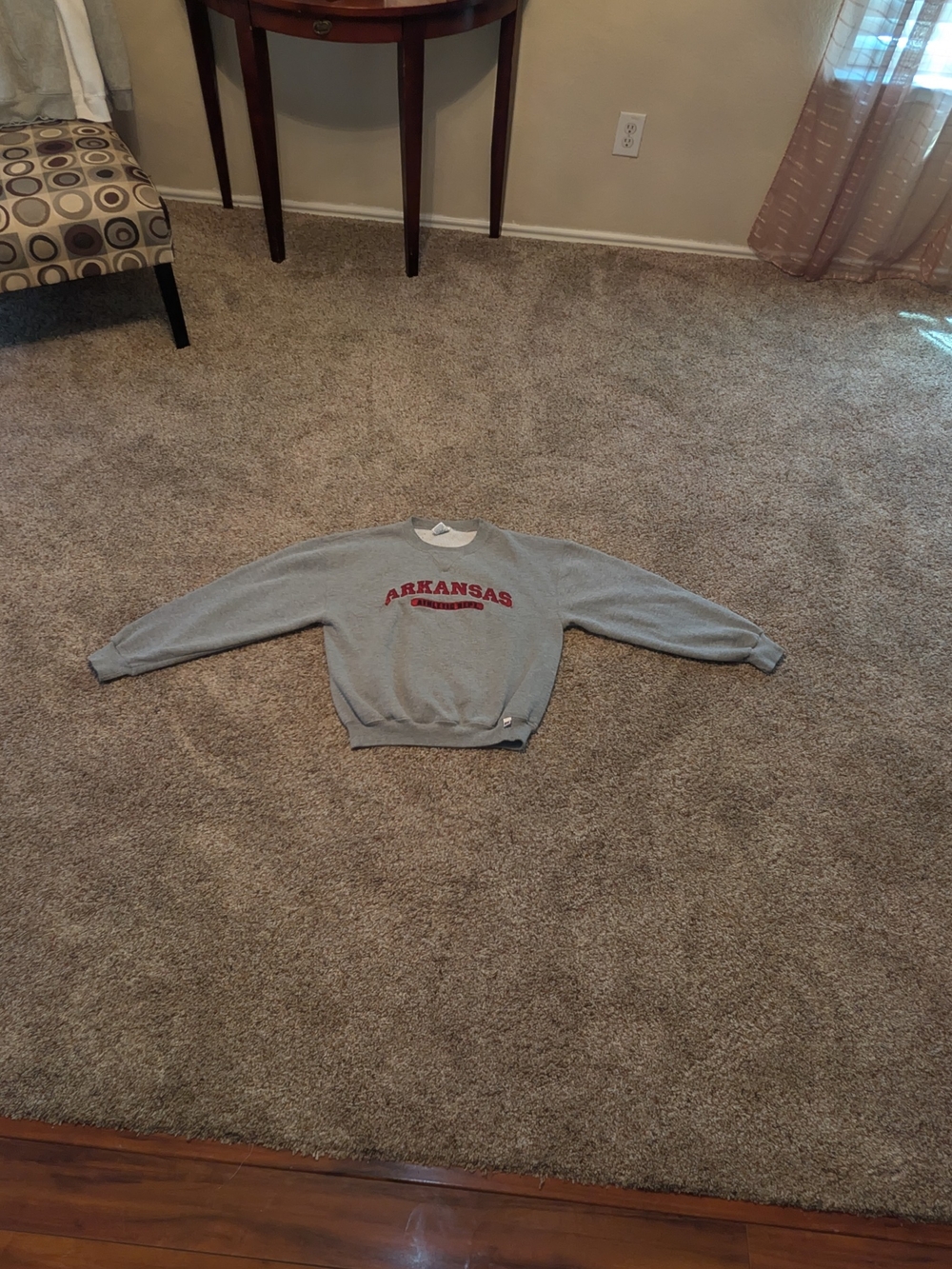 Mens Vintage 90s Russell Athletic Gray Crewneck Pullover Arkansas sweatshirt S M